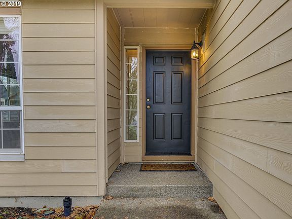 2nd image of 1547 SE 74th Ave