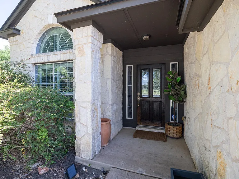 11716 Fletcher Hall Ln — Photo 4