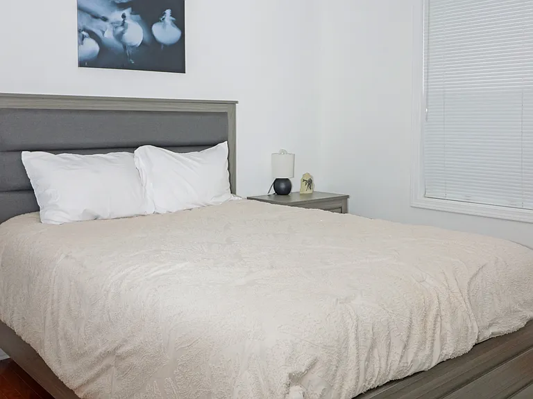 888 Saddlebred Way — Photo 11
