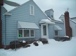15880 Glenridge Ave, Middleburg Hts, OH 44130