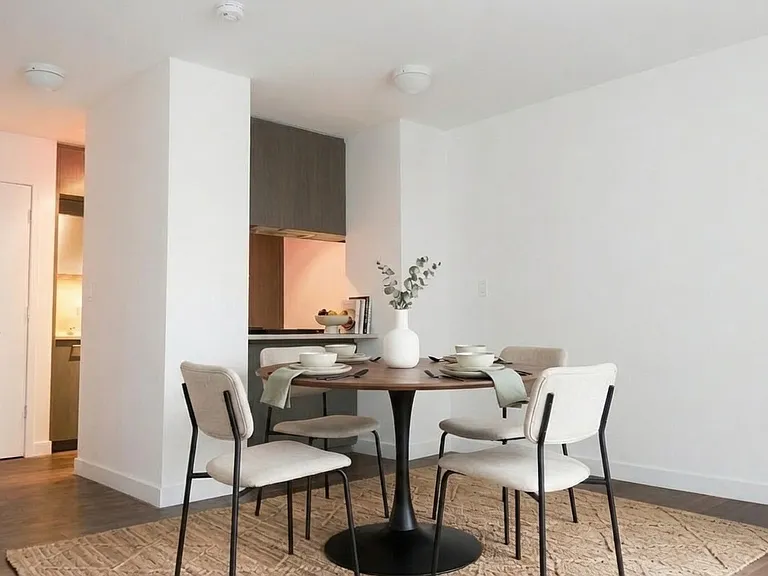 225 Rector Pl #6S — Photo 3