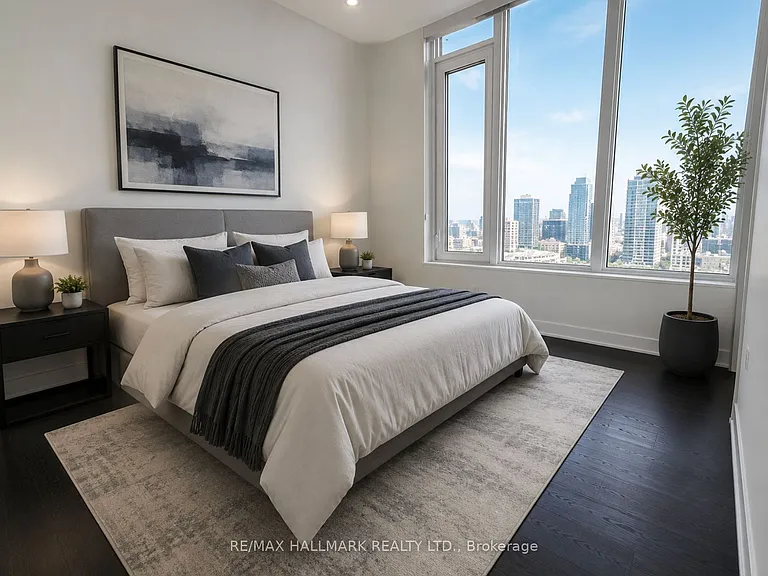 11 Yorkville Ave #3502 — Photo 10
