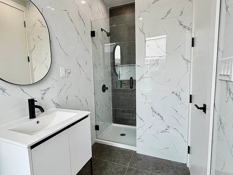 176 Utica Ave #2Q — Photo 5