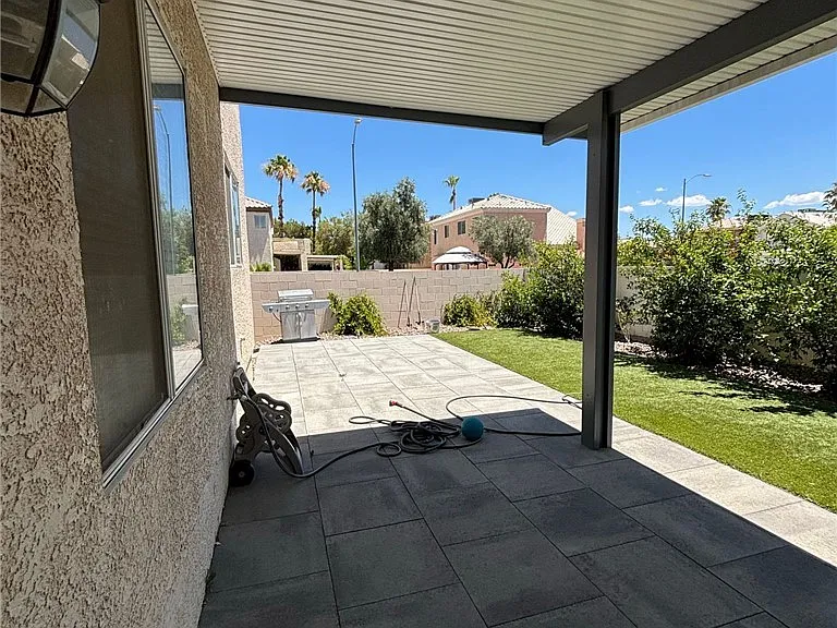 7909 Constantinople Ave — Photo 9