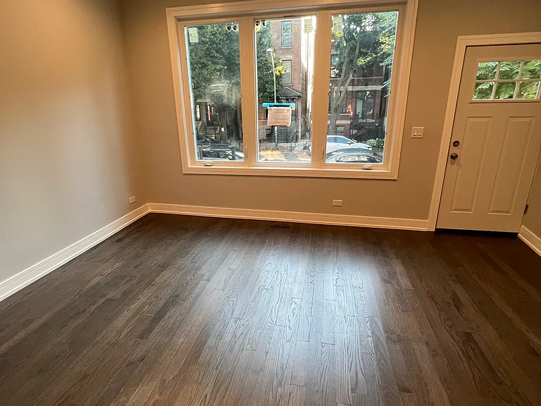 919 N Winchester Ave #1F — Photo 6
