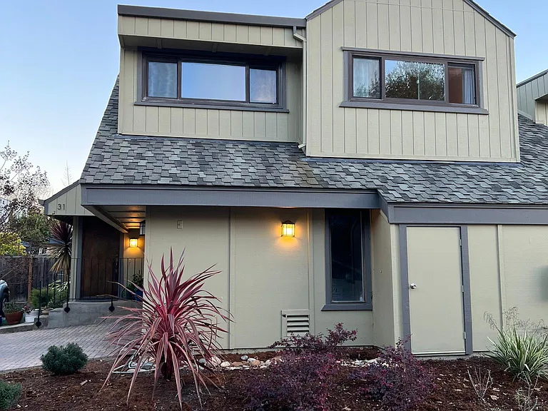 670 San Antonio Rd #31 — Photo 2