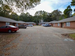 Gladney, Starkville, MS 39759