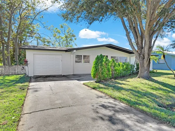13037 9th St, Fort Myers, FL 33905