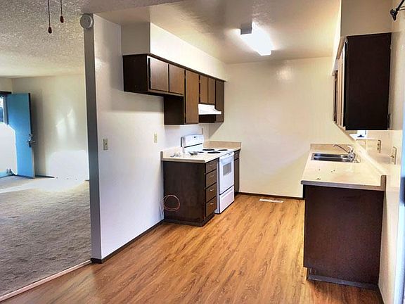 4th image of 6535 Clubhouse Dr