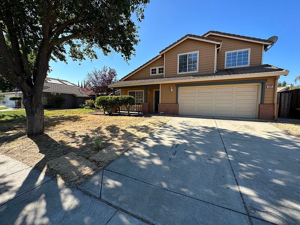 1st image of 1324 Ray Harvey Dr