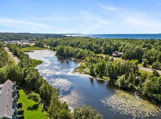 1551 Konle Rd #15, Petoskey, MI 49770