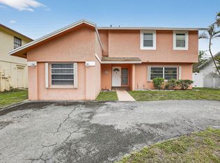 7721 NW 42nd Court, Hollywood, FL 33024