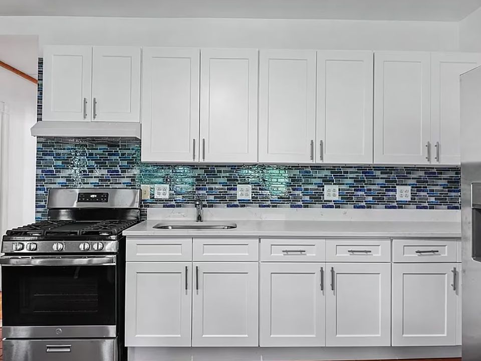 1st image of 56 Calumet St #1