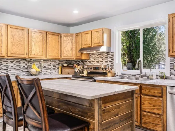 16033 Aqua Rd, La Pine, OR 97739