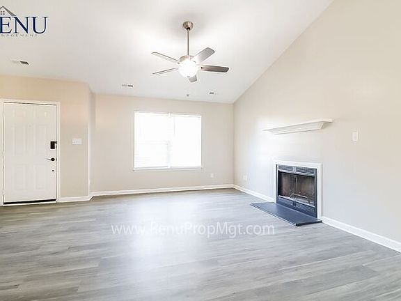 4th image of 801 Nivison Ct