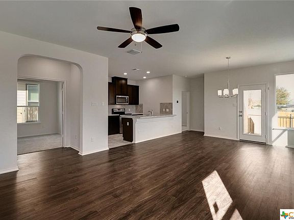 4th image of 1010 Lonesome Oak Dr