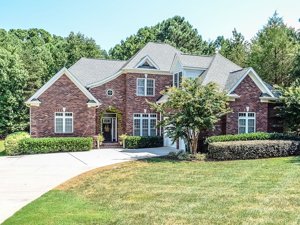 1st image of 135 Henry Ln