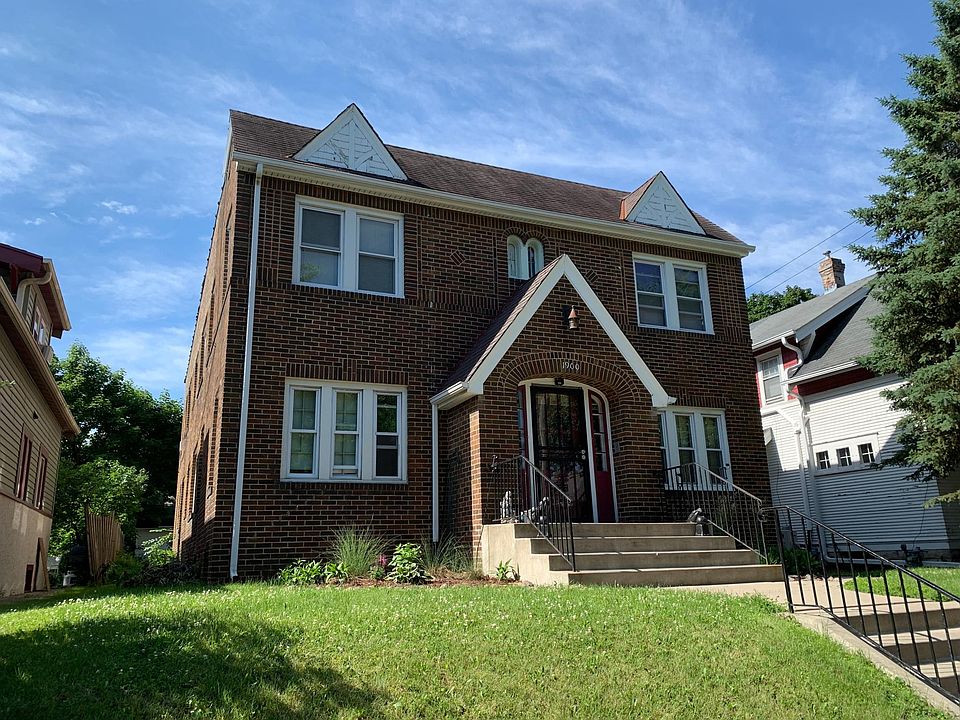 1st image of 1900 Grand Ave APT 4