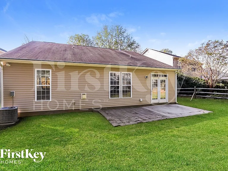9633 Waltham Ct — Photo 15