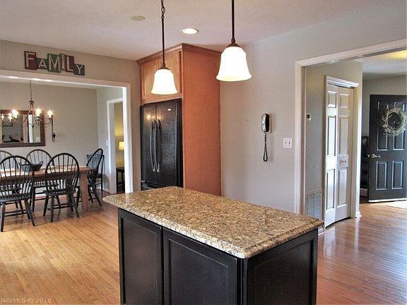 5th image of 5009 Tall Oaks Dr