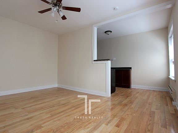 3rd image of 2840 N Orchard St #284439