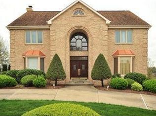 102 Trenton Cir, Mcmurray, PA