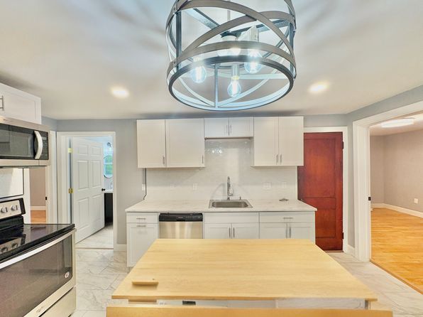 11 Boothby St #2