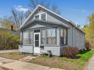 12 Harrison St, Springvale, ME 04083