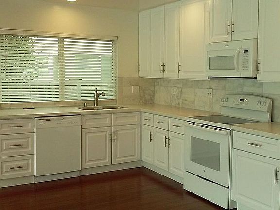 3rd image of 4312 Crescendo Ave