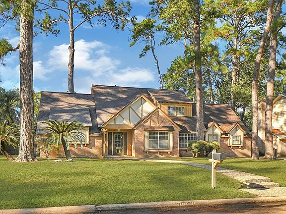 2nd image of 7910 Oak Moss Dr