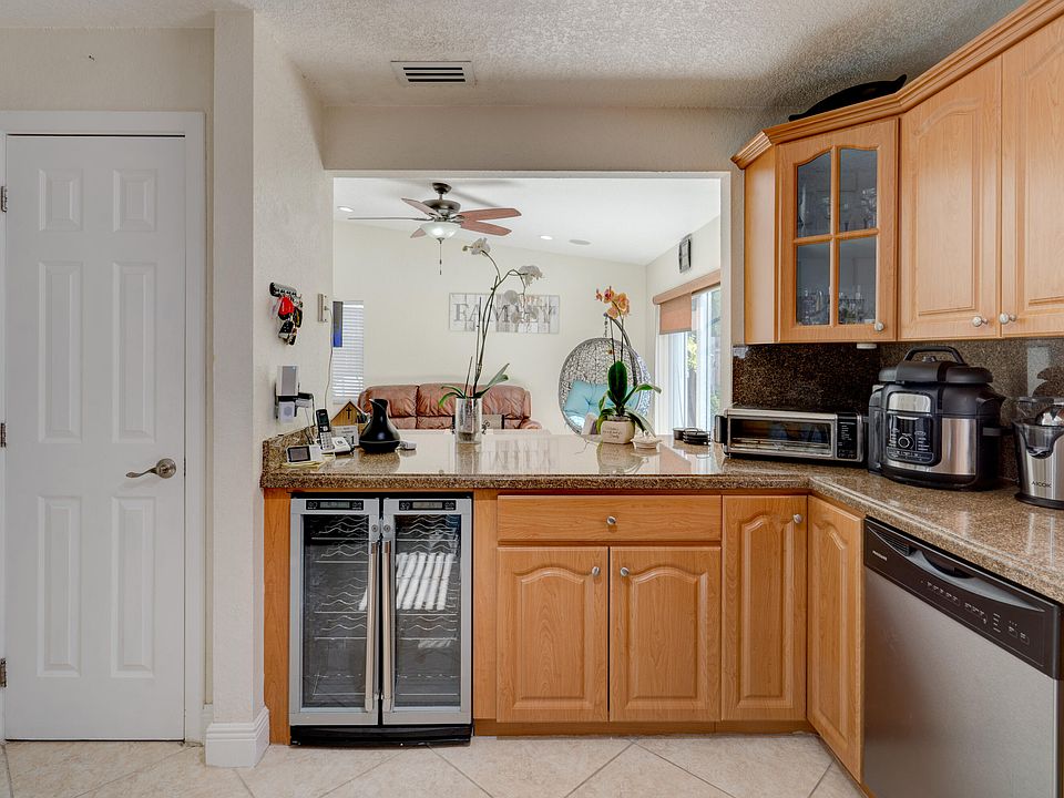 1st image of 5232 NW 94th Terrace