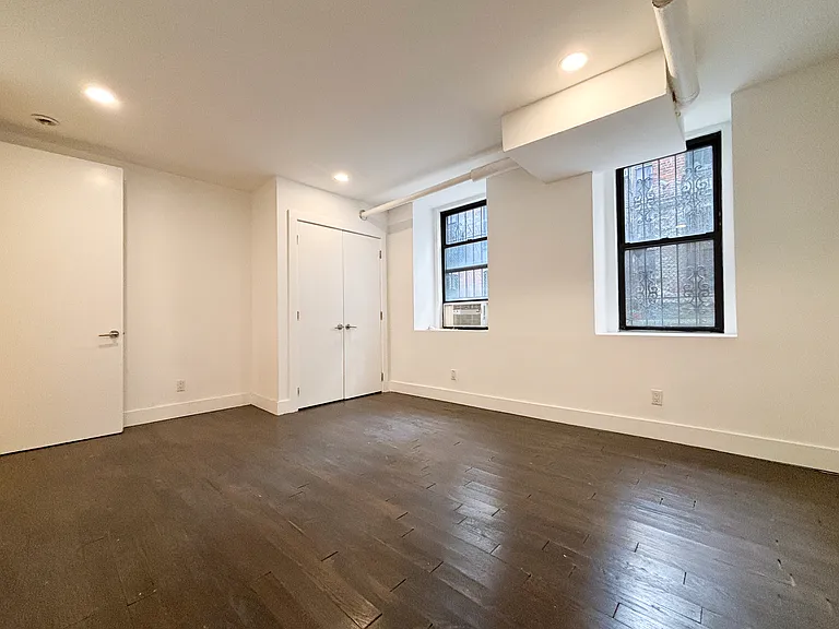 607 W 139th St #GF — Photo 6
