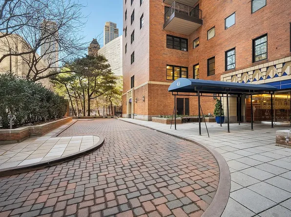 43 West 61st Street image 15 of 19