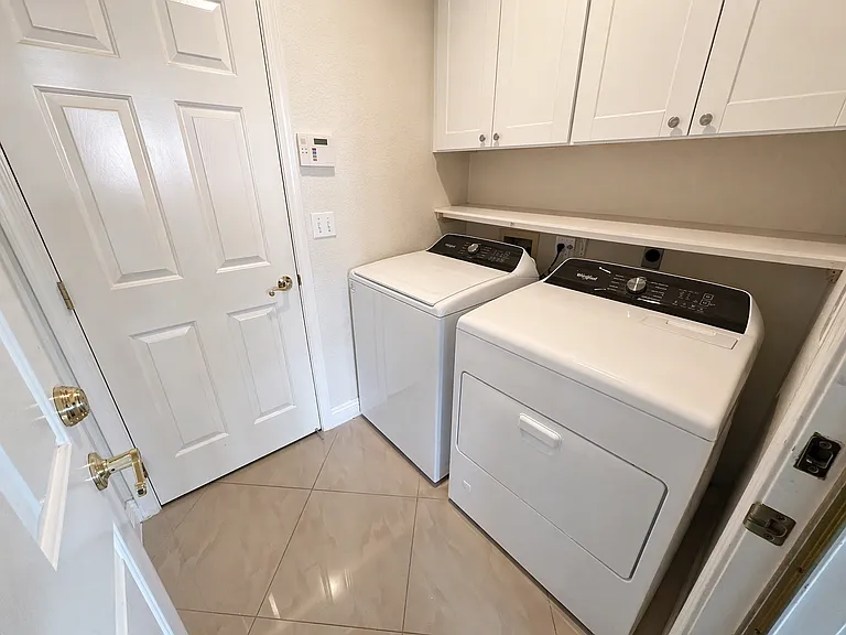 3235 Siboney Villa Cir — Photo 23