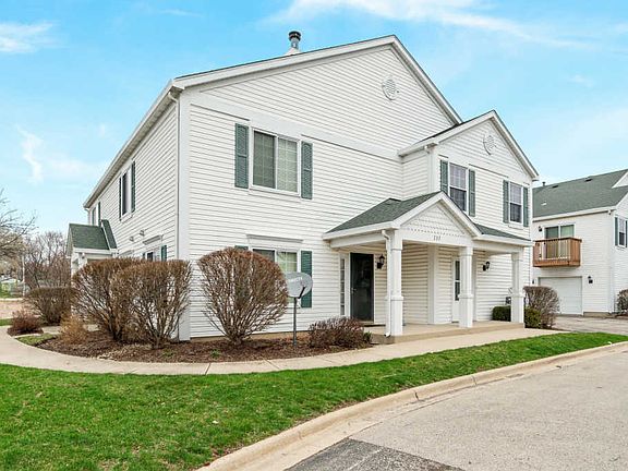 2nd image of 733 Fieldcrest Dr Unit C
