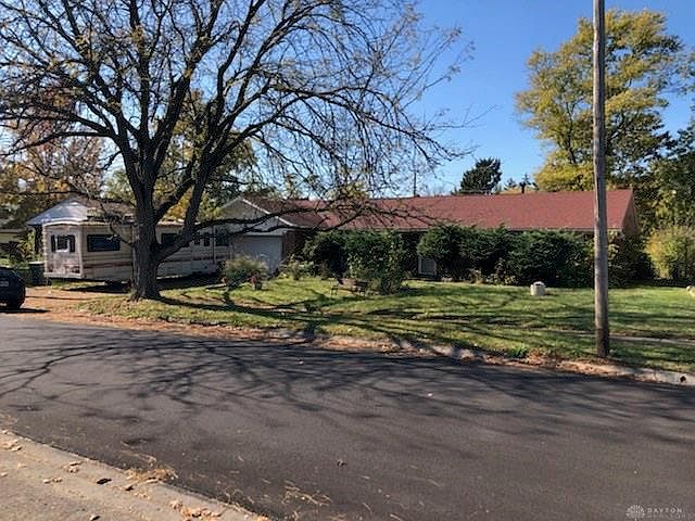 1st image of 2611 Marchmont Dr