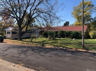 2611 Marchmont Dr, Dayton, OH 45406