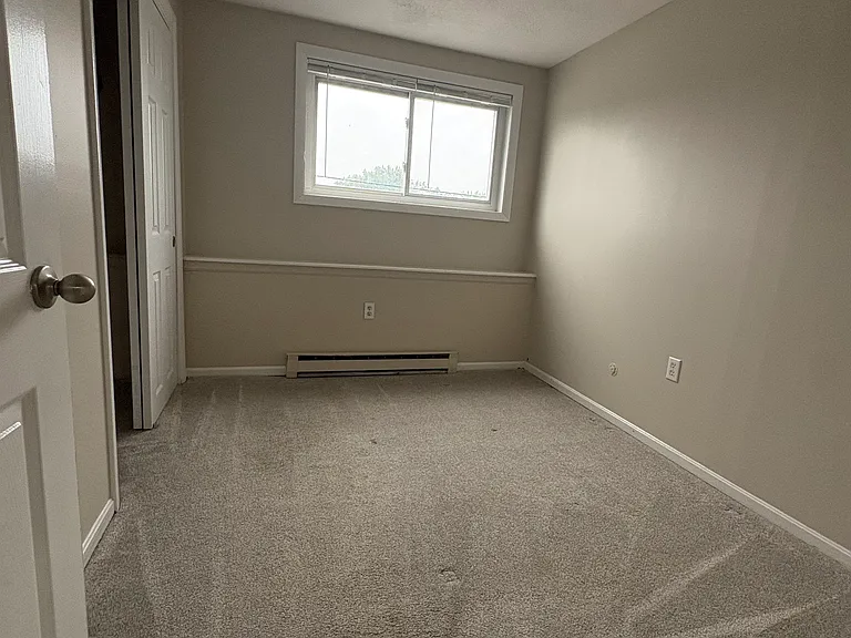 165 Main St #4 — Photo 6