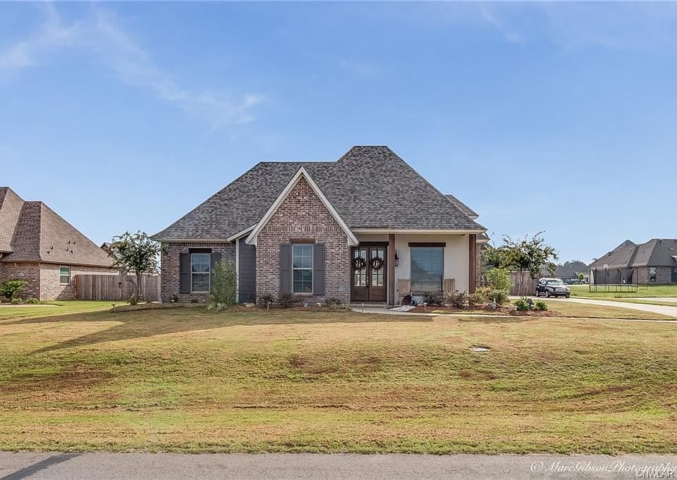 1st image of 190 Donna Ln
