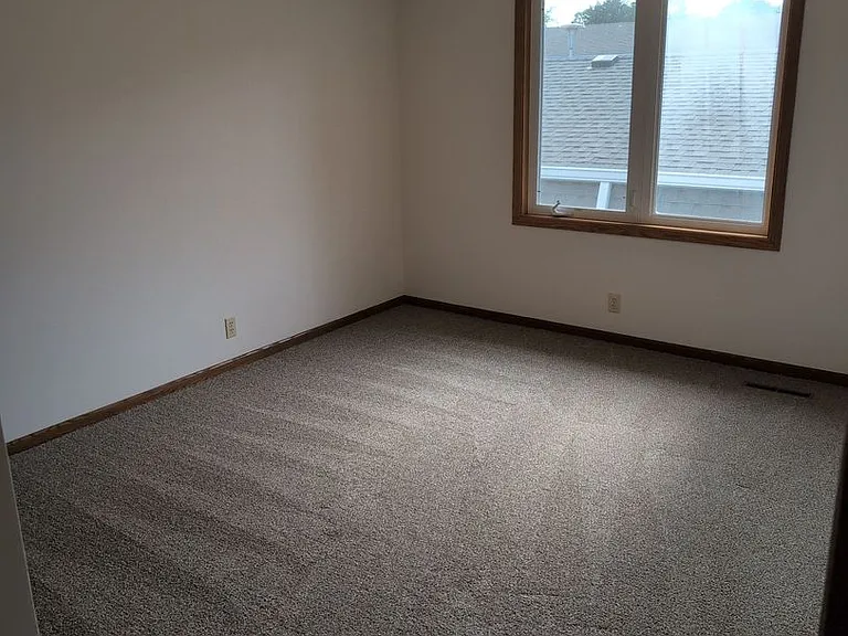 2210 Mirwyn Ct — Photo 18