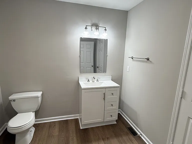 288 Augustine Dr — Photo 41