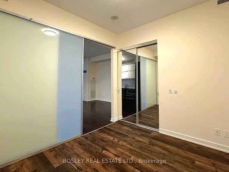 770 Bay St #2708 — Photo 7