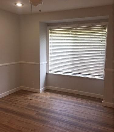 Second bedroom.