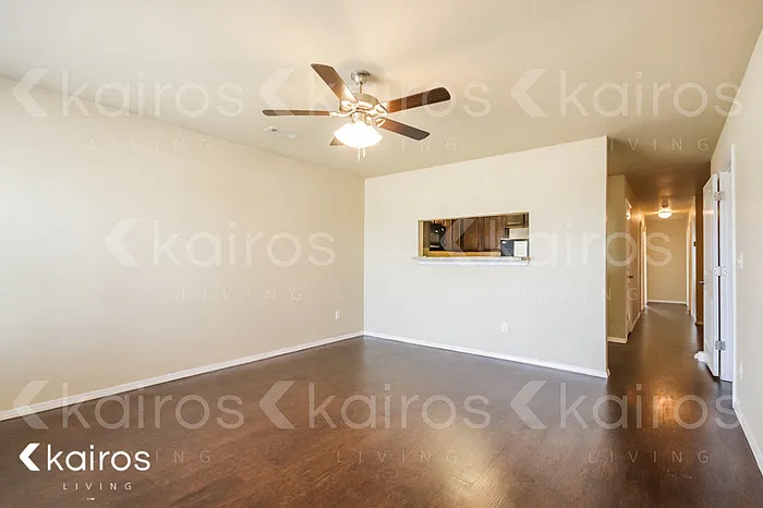 3 bed, 2.0 bath, 1163 sqft, $1,345 — Photo 4
