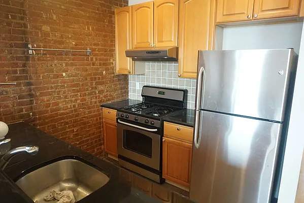 Rented by Lions Share Inc. | media 17