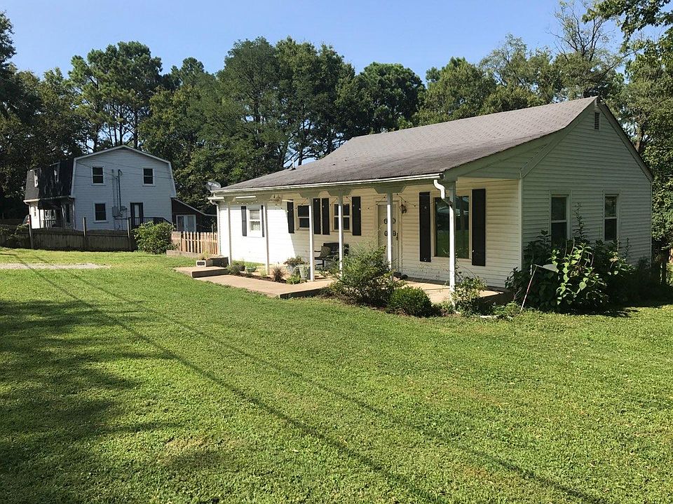 1st image of 92 Evelyn Dr