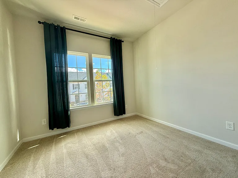 5044 Patton Dr — Photo 13