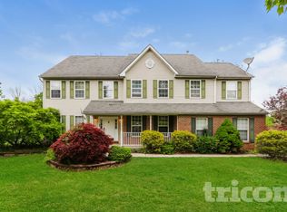 2661 Shady Ln, Pottstown, PA 19464