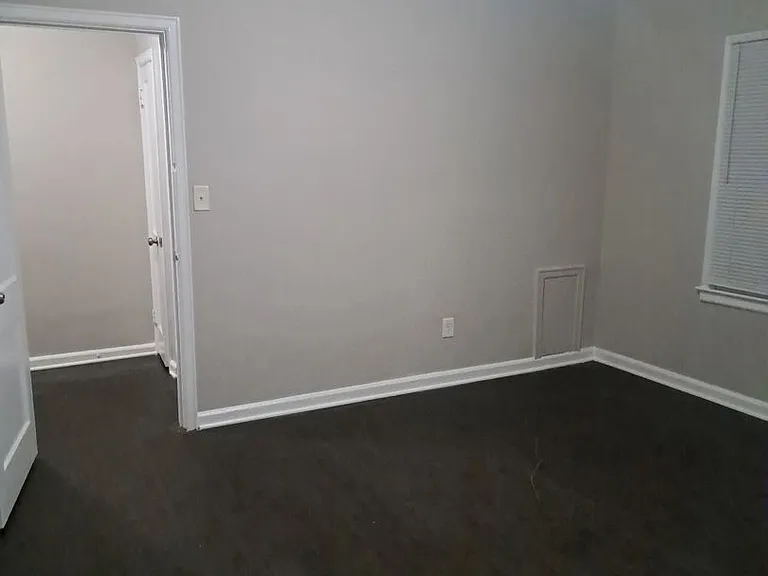 1848 Cummings Dr SW — Photo 10