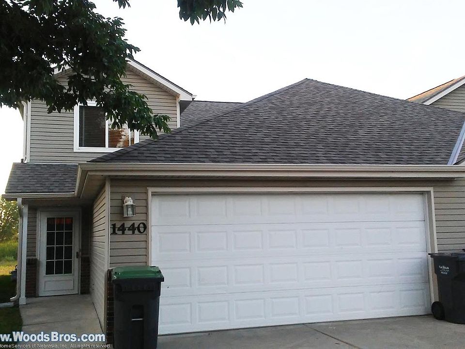 1st image of 1440 W B Ct